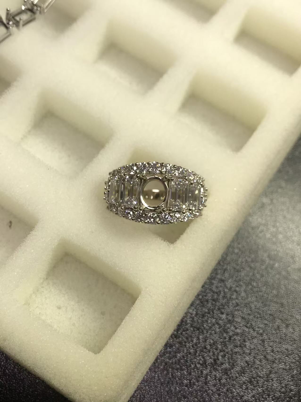 14K White Gold Semi Mount Ring Setting Oval OV 6.5x5.7x3.5mm with Lab Diamond Side Stones Syzjewelry