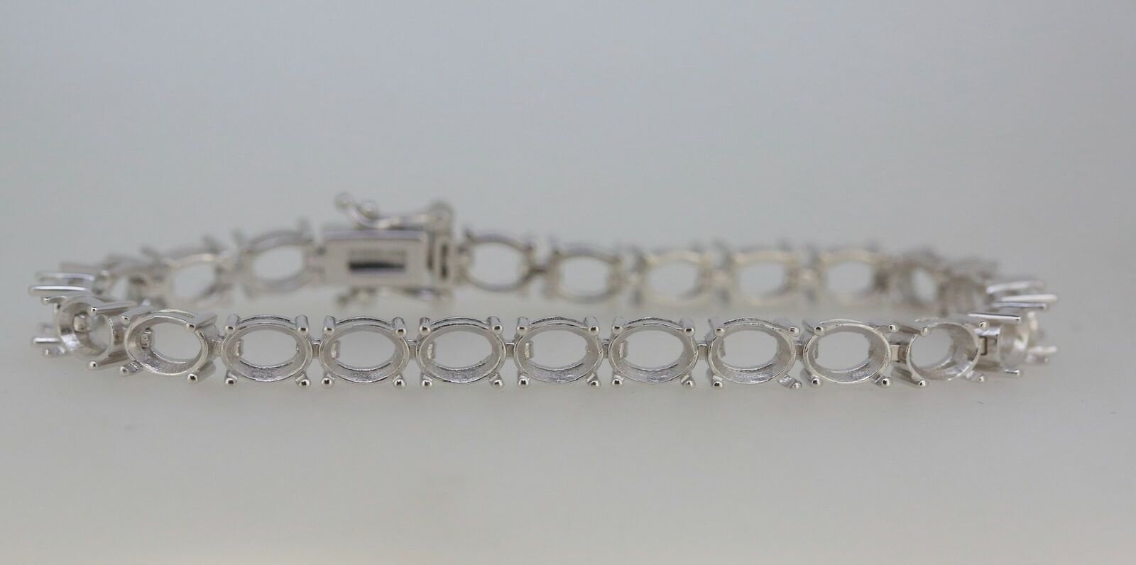 18K Gold Semi Mount Bracelet Setting Oval OV 8X6mm DHJ