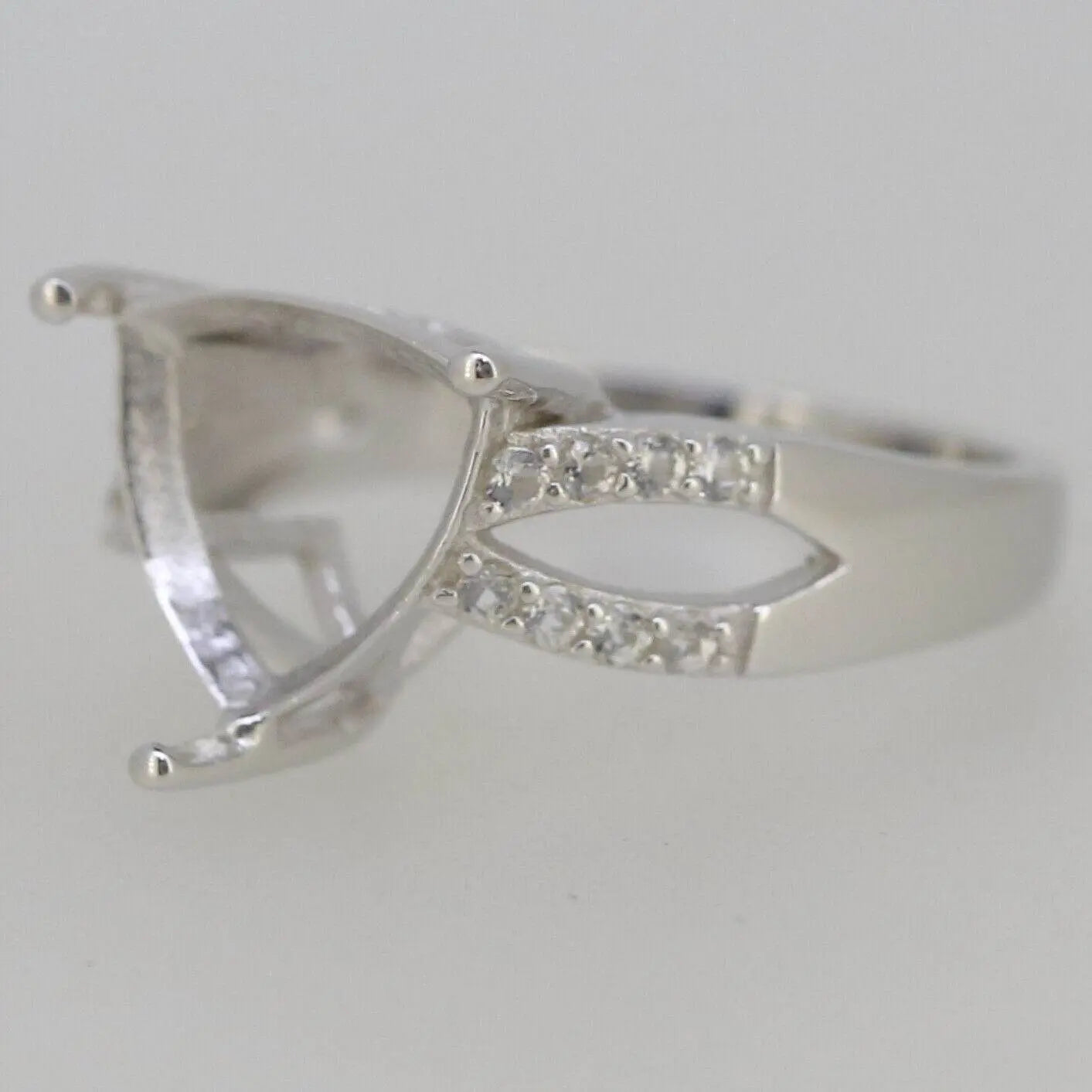 18K Gold Semi Mount Ring Setting Trillion TRI 12x12mm Split Shank Diamond Accent DHJ