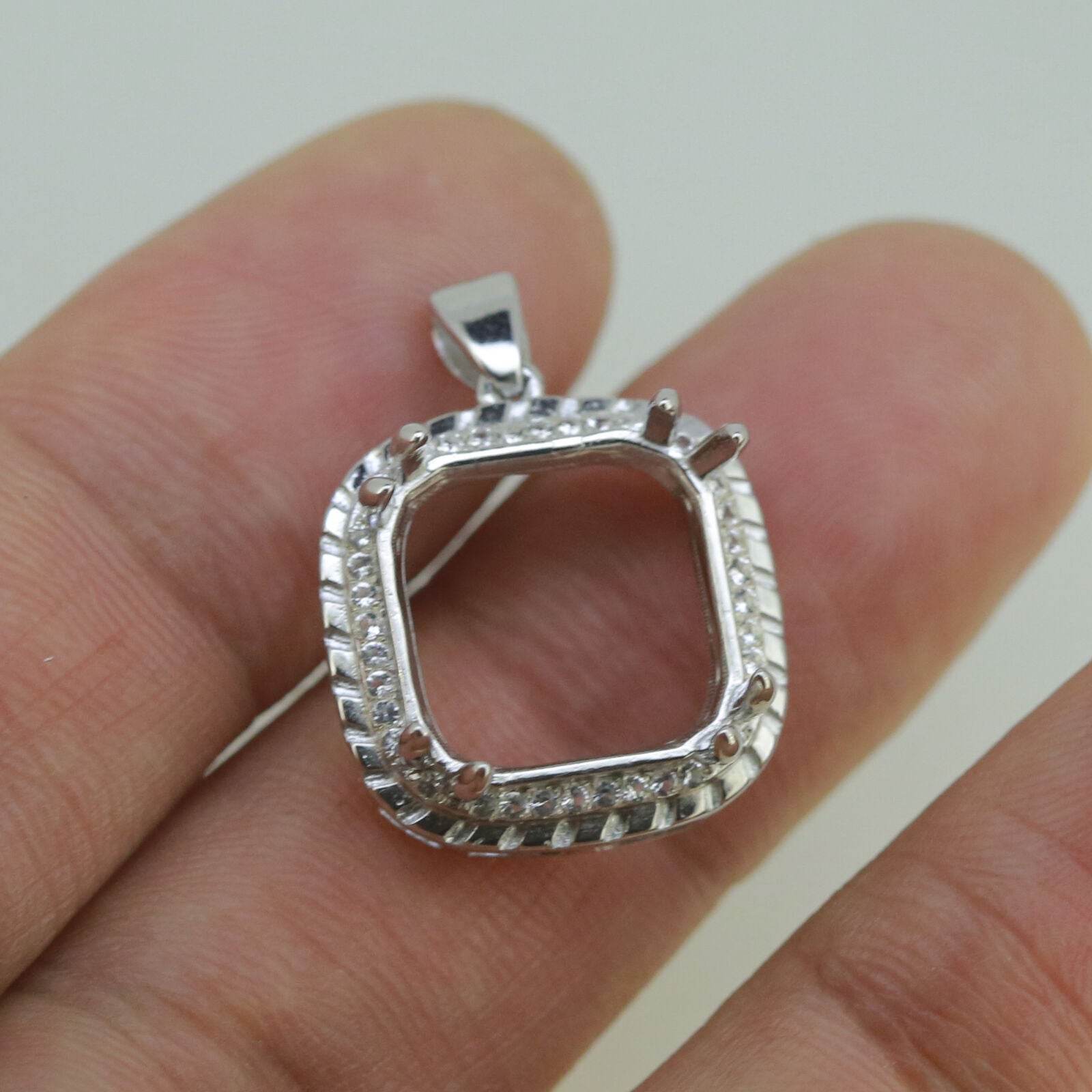 18K Gold Semi Mount Pendant Setting Cushion Cu 14x14mm Halo Diamond Accent Syzjewelry
