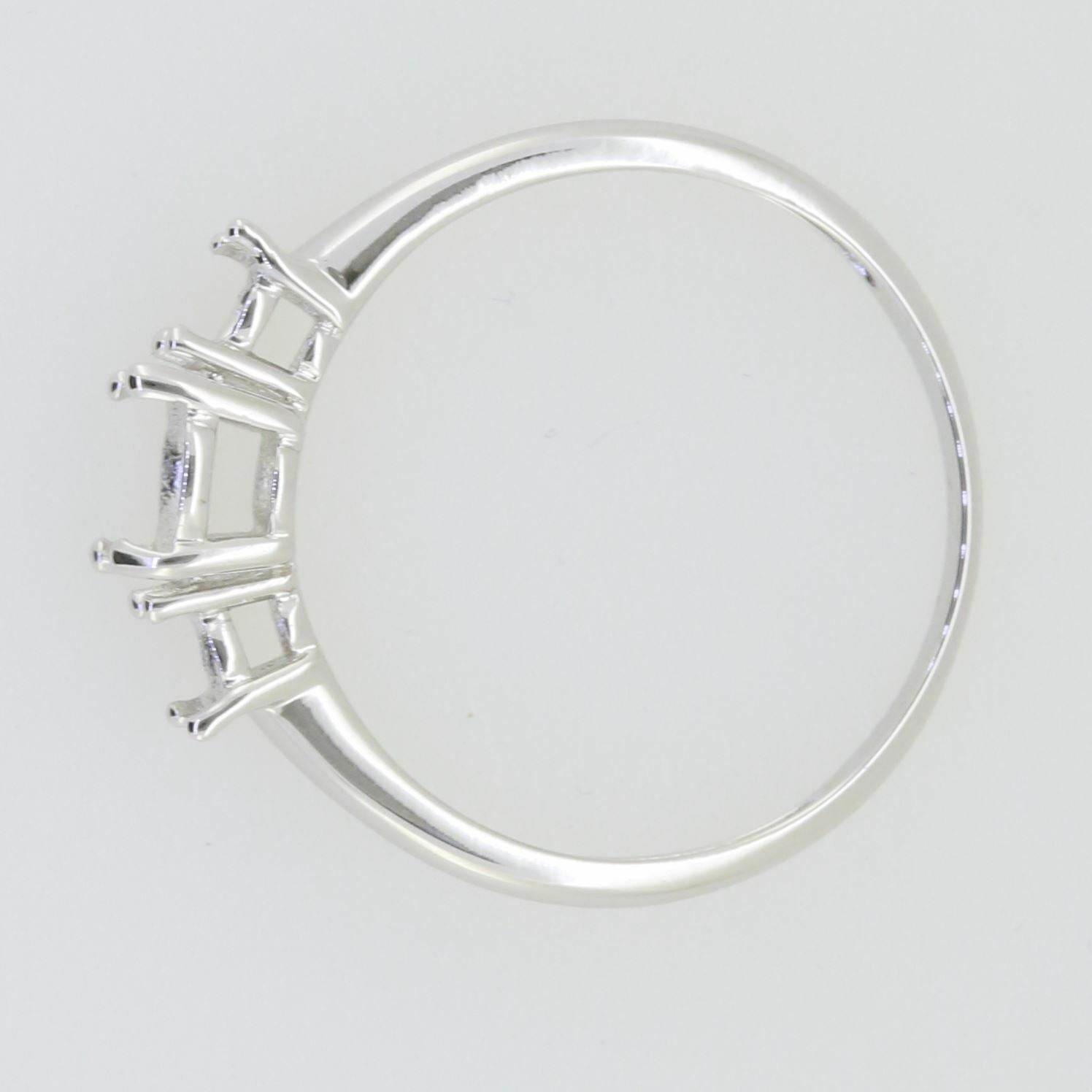 14K Gold Semi Mount Ring Setting Oval OV 7X5mm RD 3.5mm 3 Stone Diamond Accent Syzjewelry