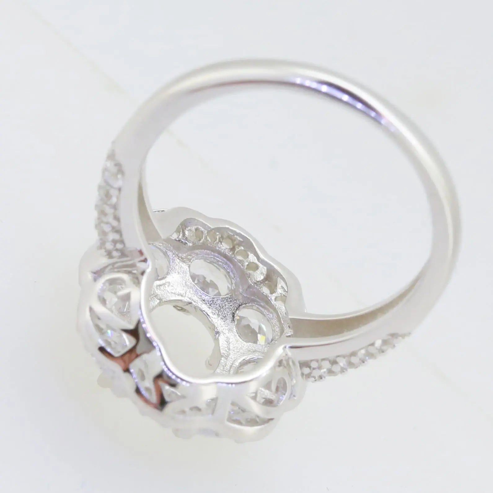 18K Gold Semi Mount Ring Setting Oval OV 9x7mm Halo Diamond Accent DHJ