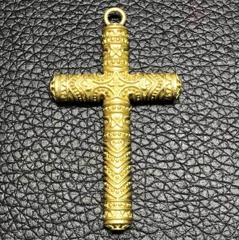 18K Gold Pendant Solid Cross Theme DHJ