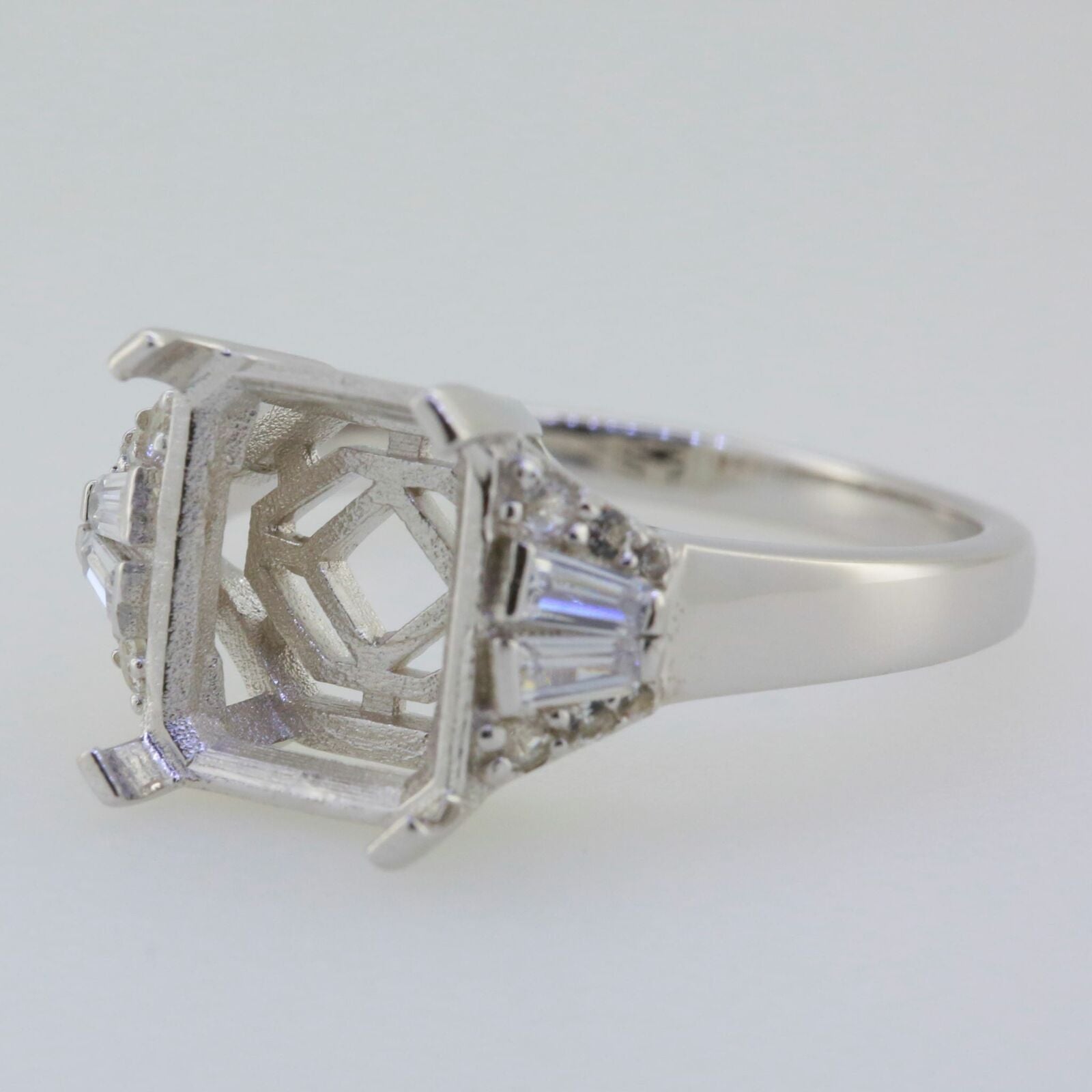 Custom 14K White Gold Semi Mount Ring Setting Emerald OCT 10x10