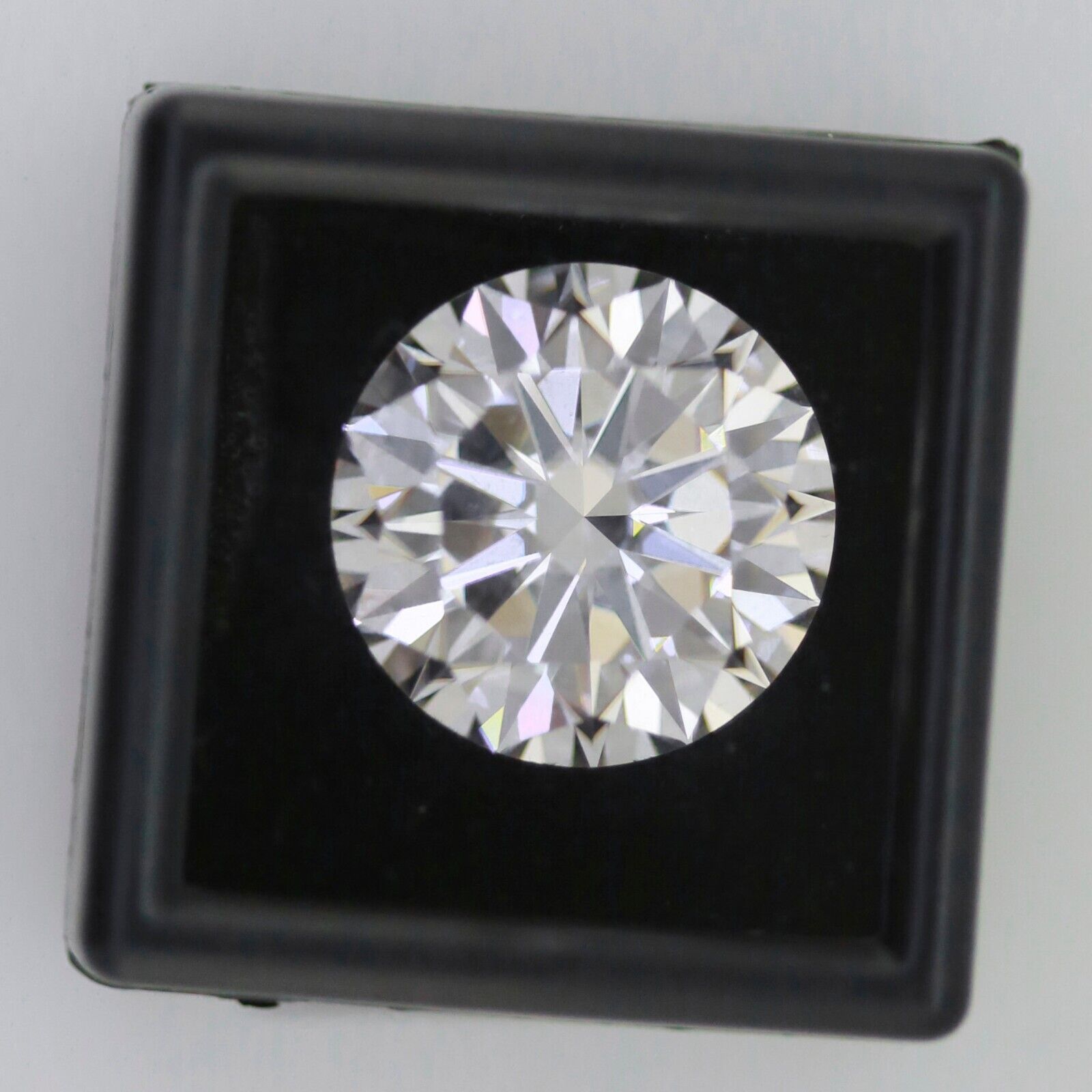 Loose CVD Diamond Round Faceted RD 1 Carat D color VVS1 IGI Certificaiton