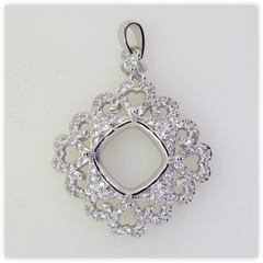 18K Gold Semi Mount Pendant Setting Cushion CU 10X10mm Diamond Accent DHJ